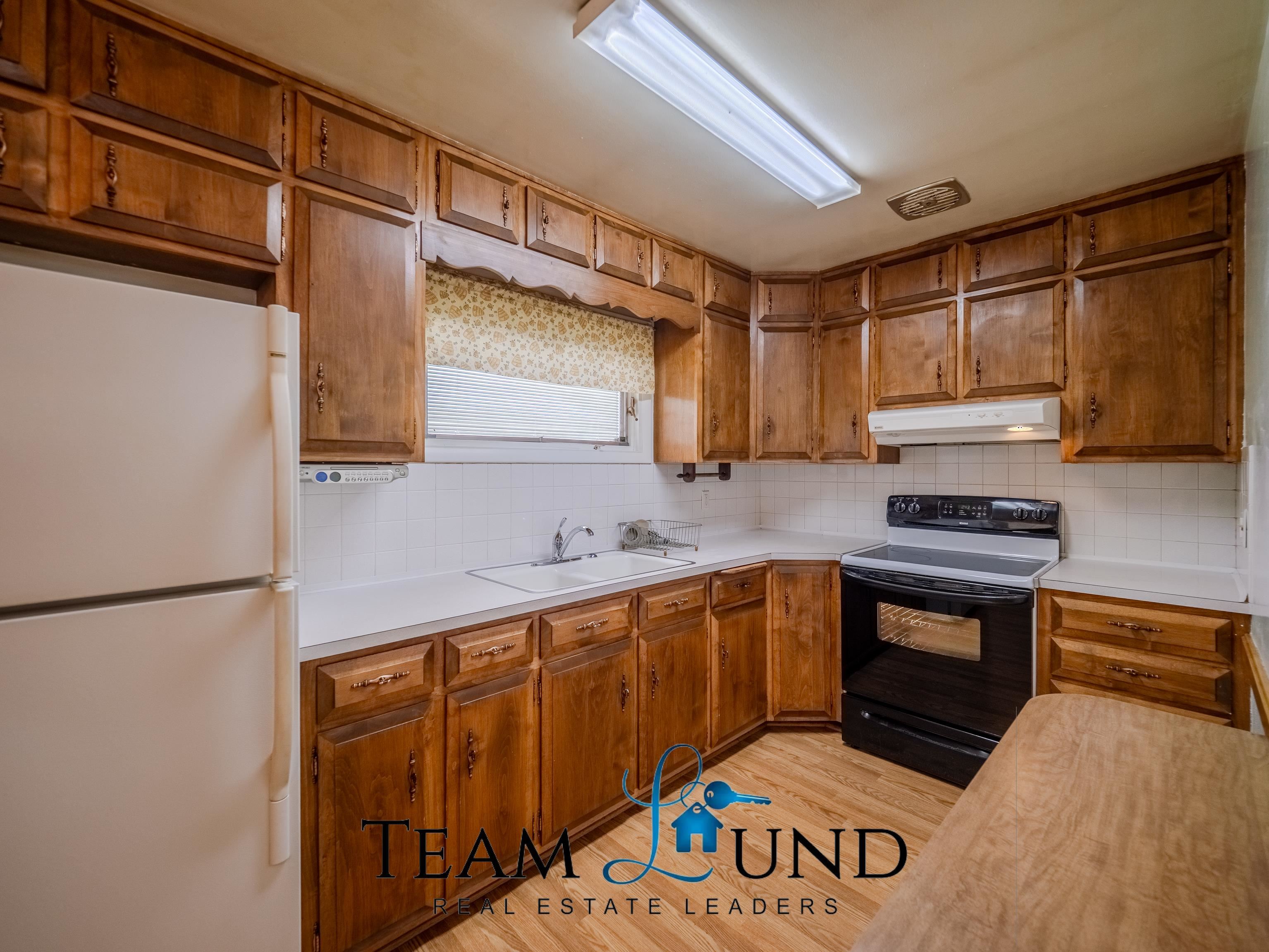 1054 Country Club Road Casper, WY 82609 - Photo 14 of 48