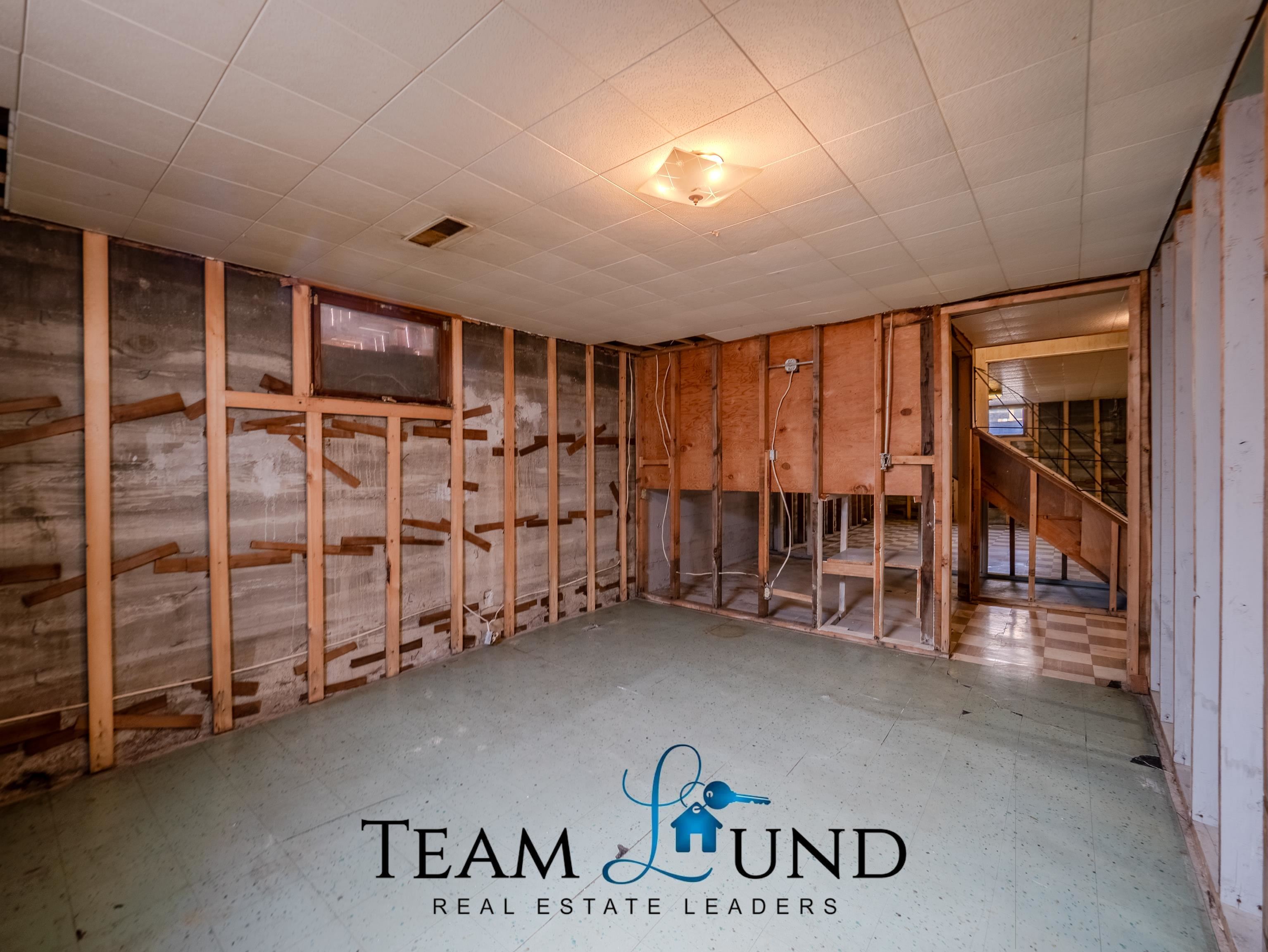 1054 Country Club Road Casper, WY 82609 - Photo 30 of 48