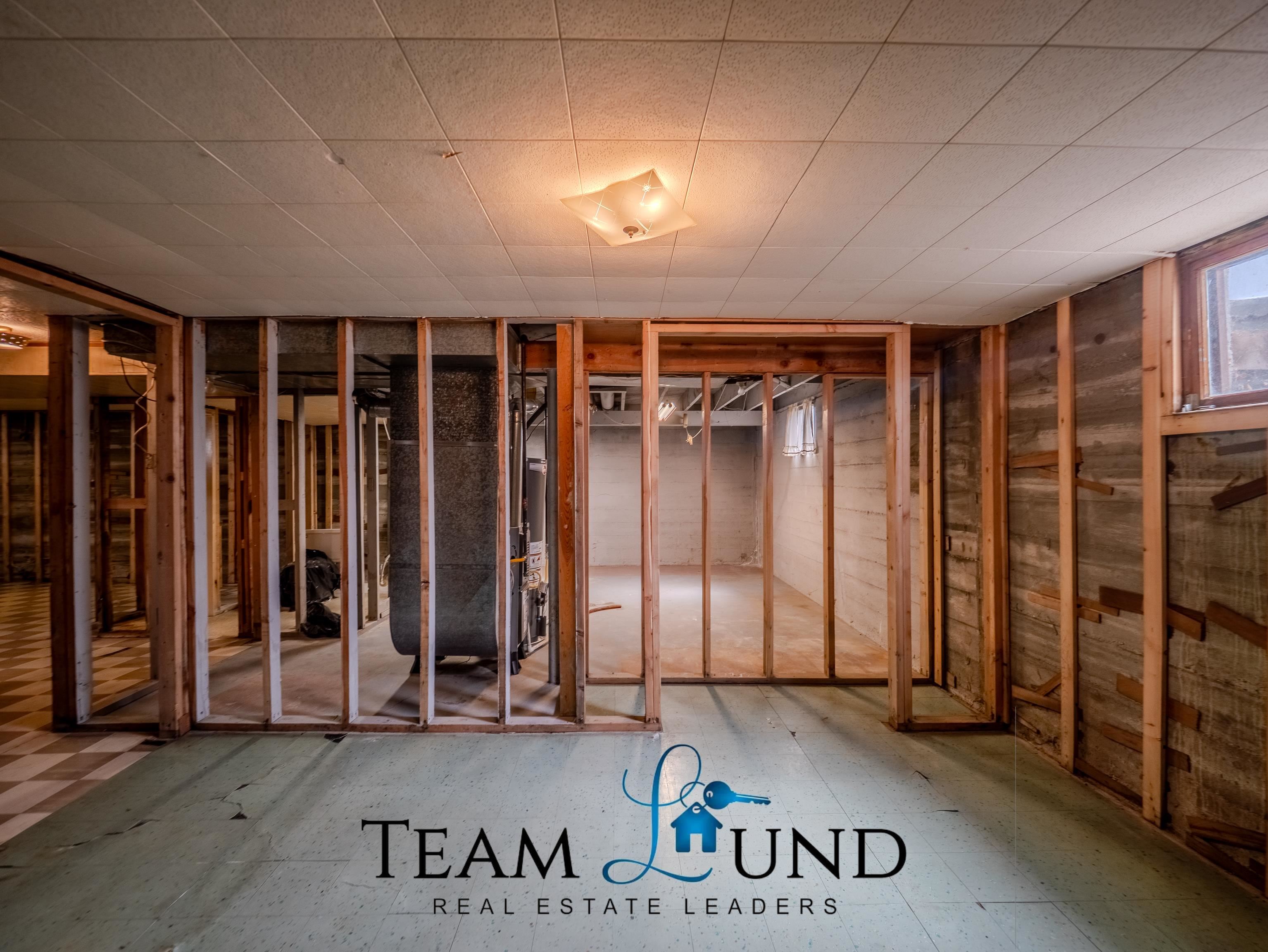 1054 Country Club Road Casper, WY 82609 - Photo 32 of 48