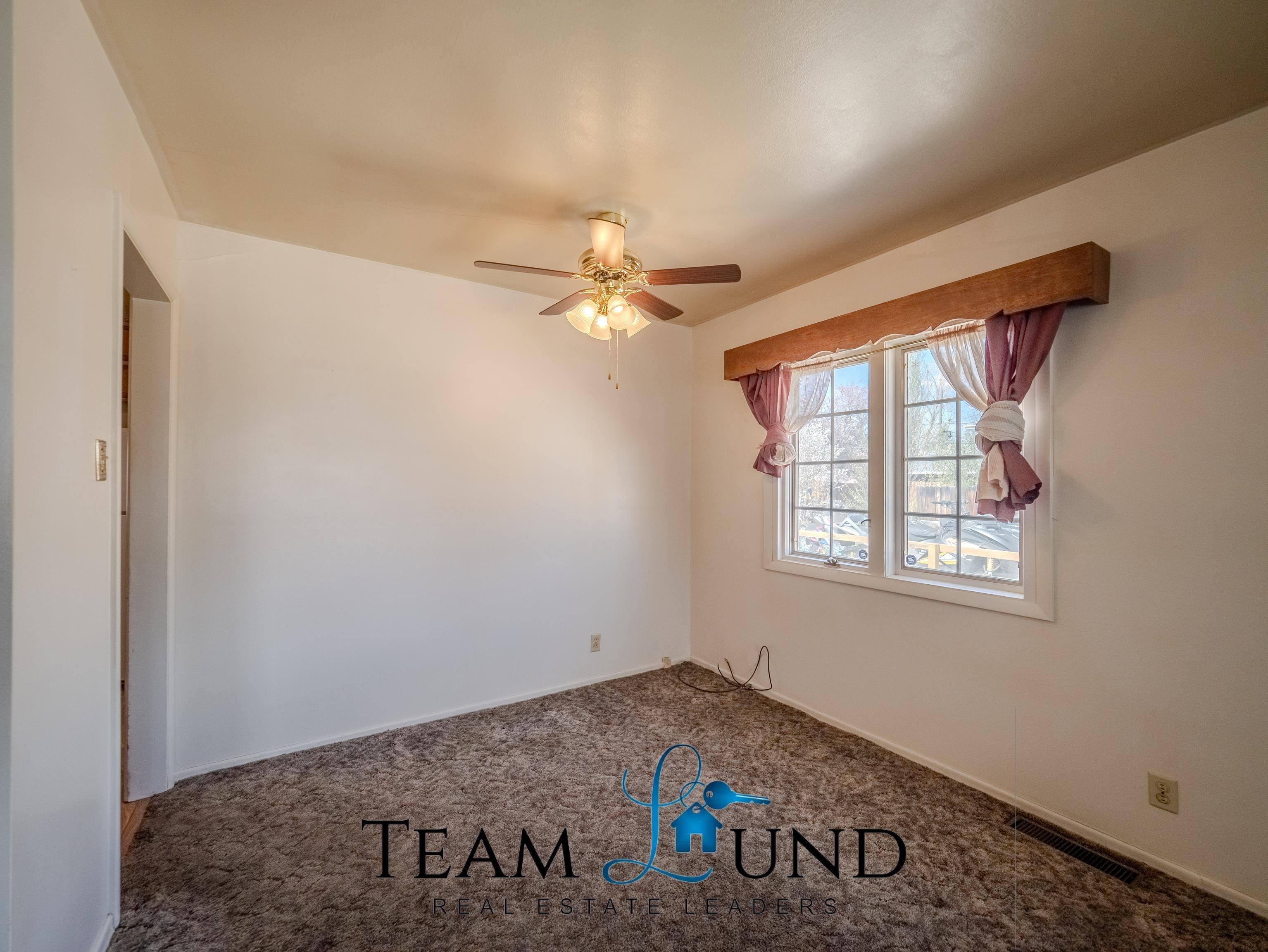 1054 Country Club Road Casper, WY 82609 - Photo 8 of 48