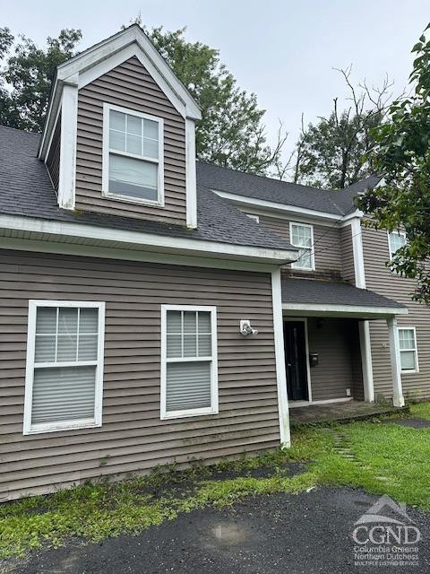 555 West Main Street Catskill, NY 12414 - Photo 2 of 14 a front view of a house with a yard