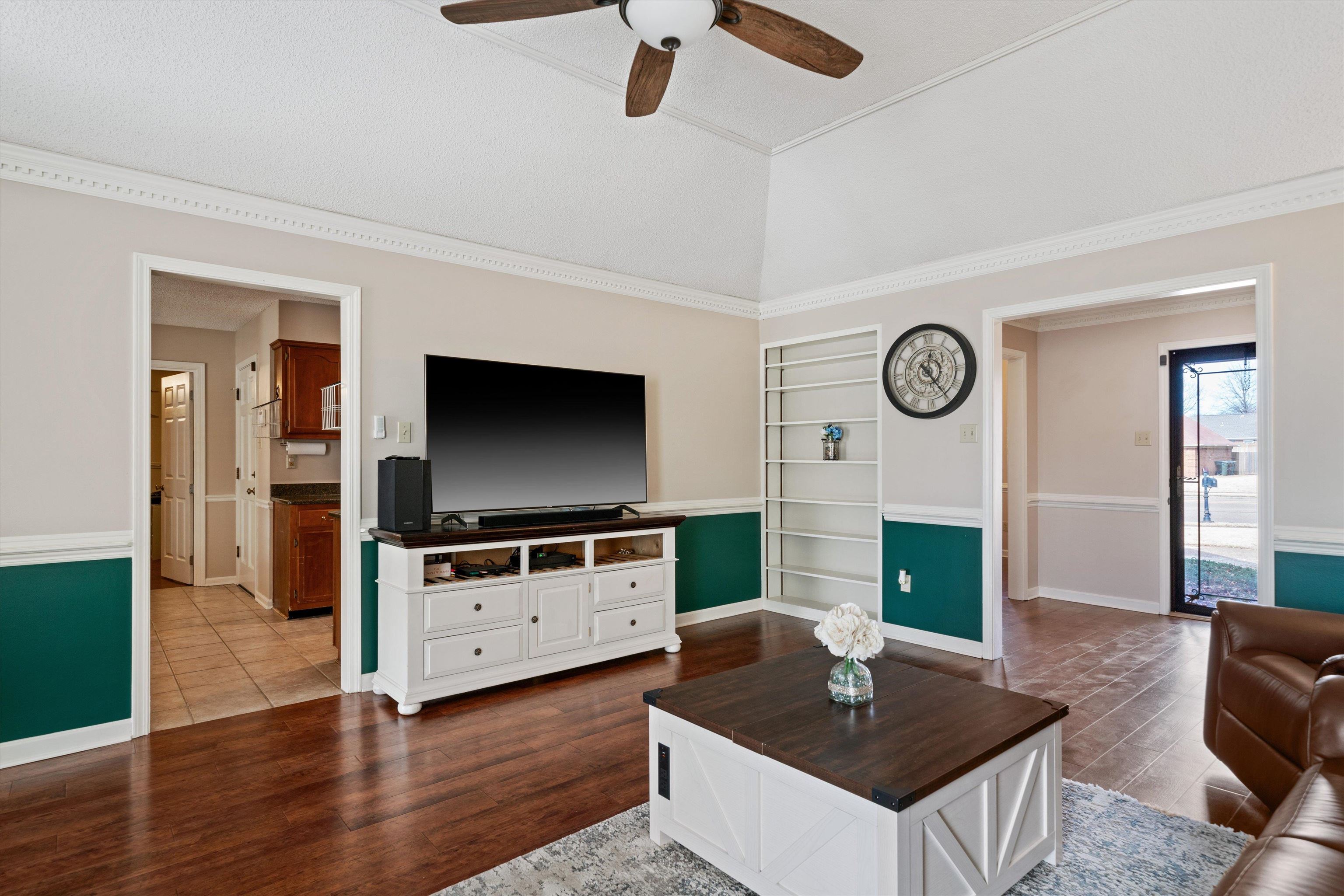 6463 Yale Road Bartlett, TN 38134 - Photo 5 of 29 a living room with furniture and a flat screen tv