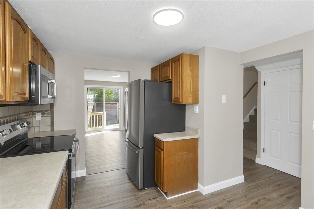 22 Warebrook Villiage, Unit 22 Ware, MA 01082 - Photo 2 of 23