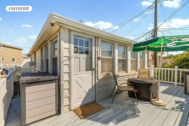 $599,000 | 993 Bayside | Breezy Point