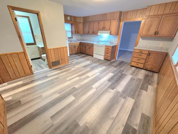 $179,900 | 801 10th Avenue North, St. Cloud, MN 56303
