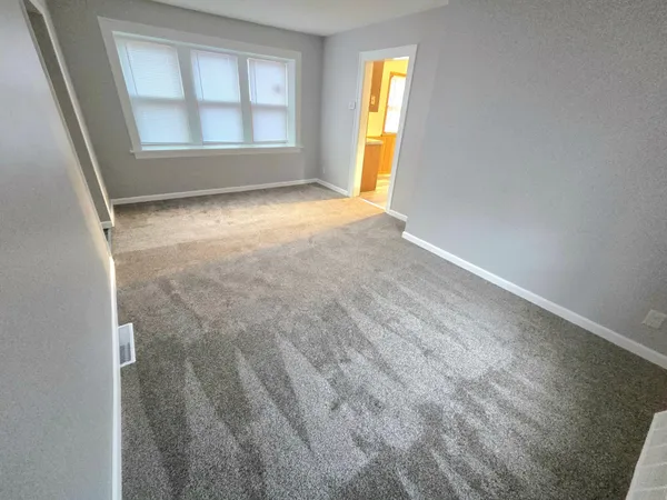 $179,900 | 801 10th Avenue North, St. Cloud, MN 56303