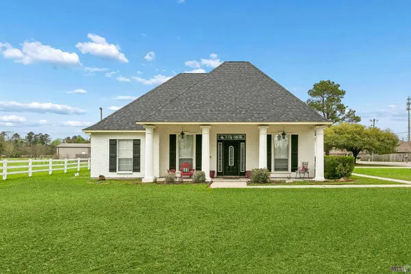 $390,000 | 35490 Cane Market Road, Denham Springs, LA 70706