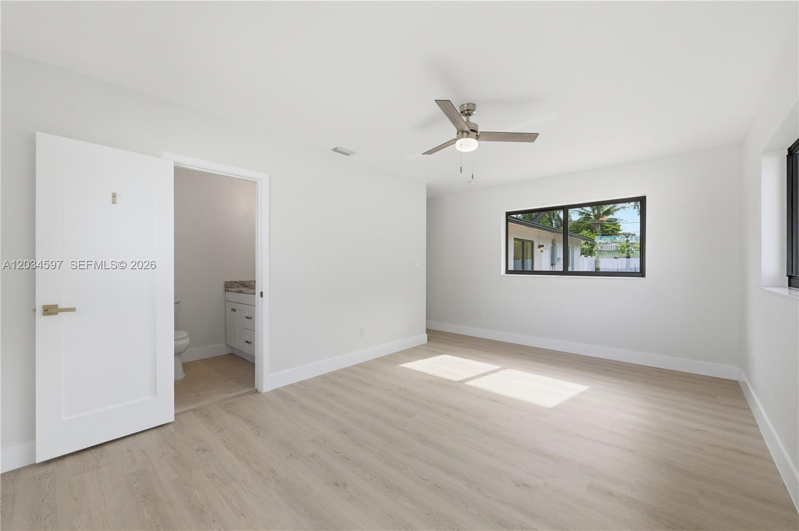 2731 Northeast 52nd Street Lighthouse Point, FL 33064 - Photo 28 of 43
