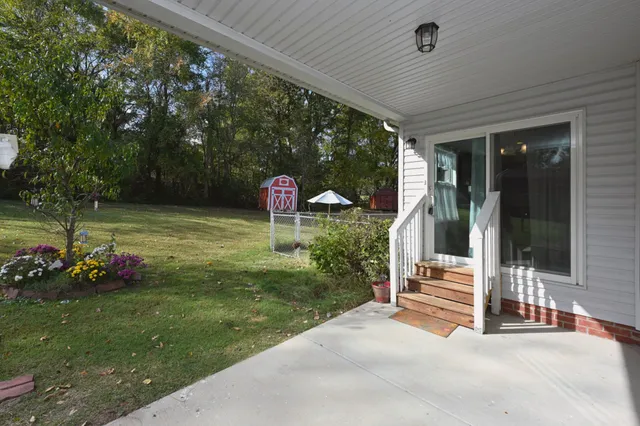 $294,000 | 103 Jollie Lane, Westmoreland, TN 37186