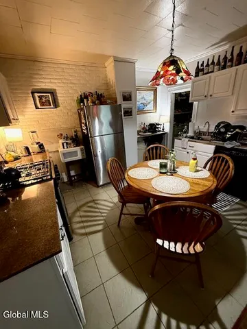 $203,999 | 455 Hamilton Street, Albany, NY 12203