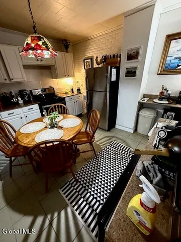 $203,999 | 455 Hamilton Street, Albany, NY 12203