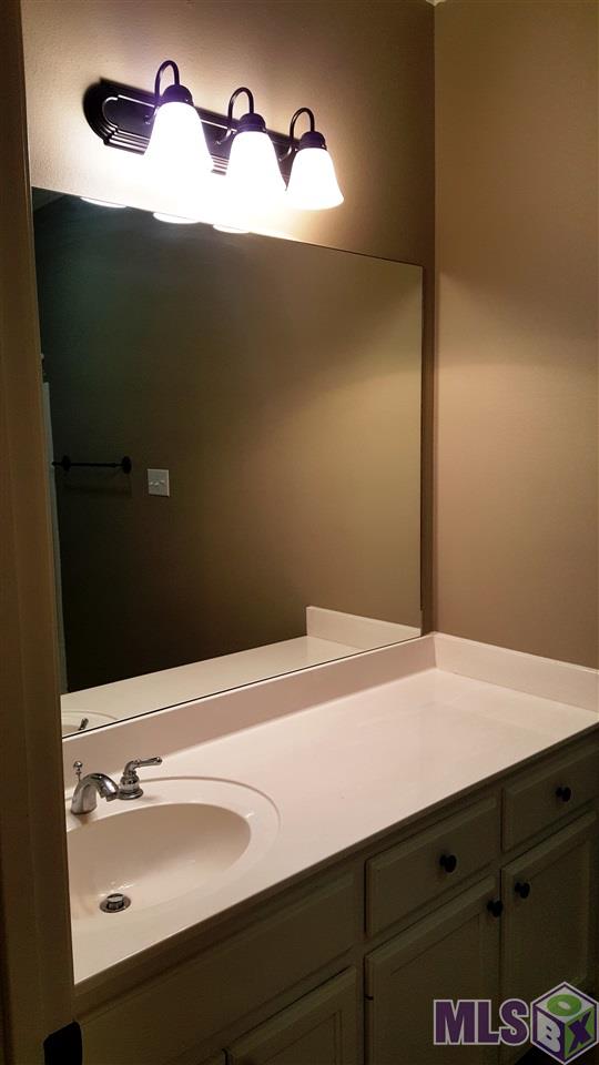 808 Meadow Bend Drive, Unit I Baton Rouge, LA 70820 - Photo 18 of 21