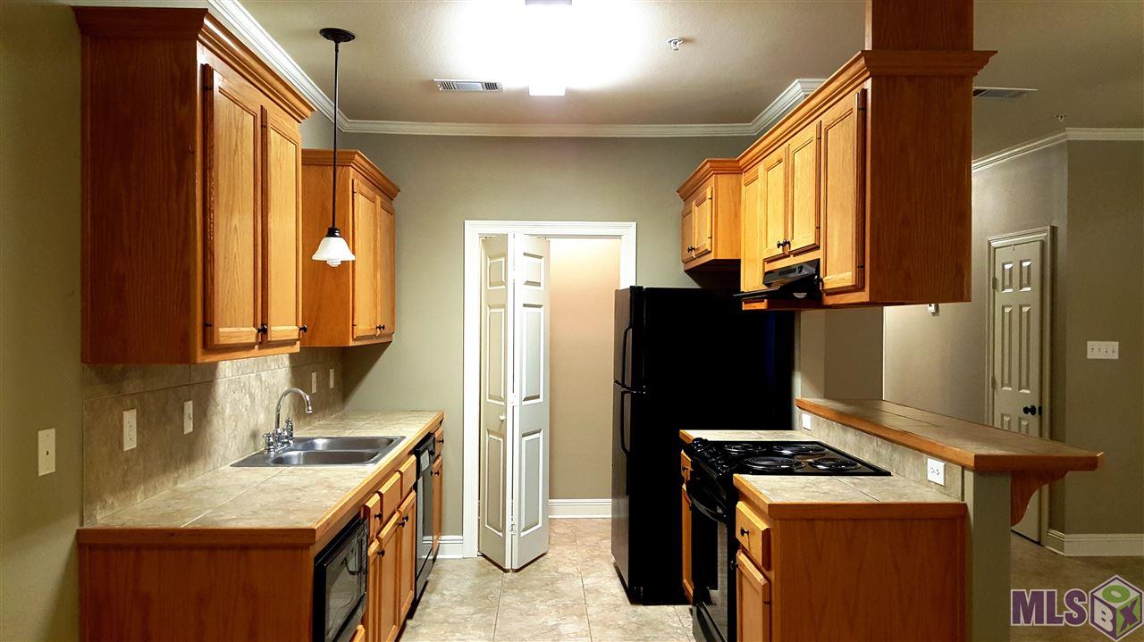 808 Meadow Bend Drive, Unit I Baton Rouge, LA 70820 - Photo 5 of 21