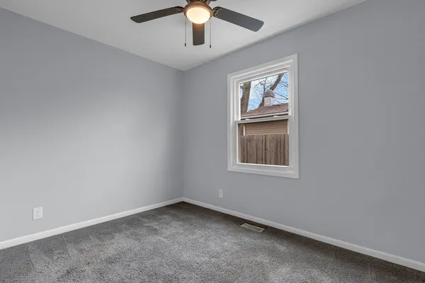 $350,000 | 1295 Foxcroft Drive, Aurora, IL 60506