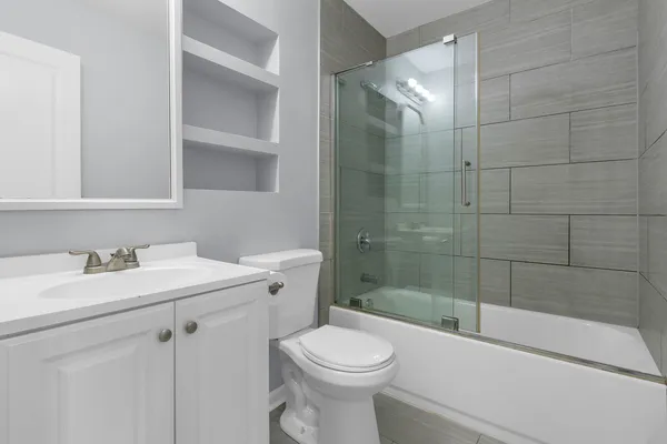 $350,000 | 1295 Foxcroft Drive, Aurora, IL 60506