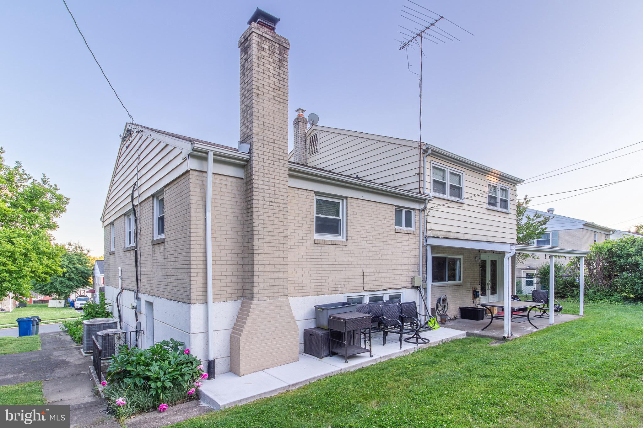 1588 Williams Road Abington, PA 19001 - Photo 5 of 25