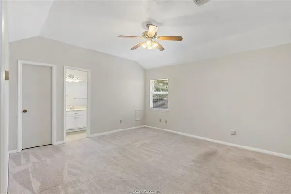 $2,600 | 3704 Eastshire Court, Bryan, TX 77802