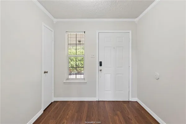 $2,600 | 3704 Eastshire Court, Bryan, TX 77802