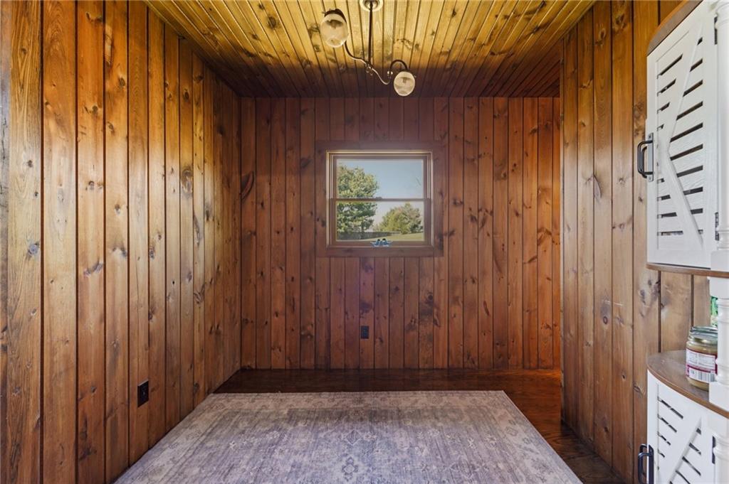 124 Harriet Drive Lower Burrell, PA 15068 - Photo 17 of 42