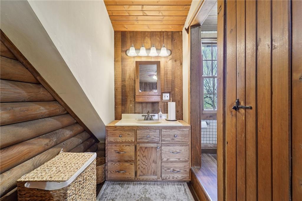 124 Harriet Drive Lower Burrell, PA 15068 - Photo 25 of 42