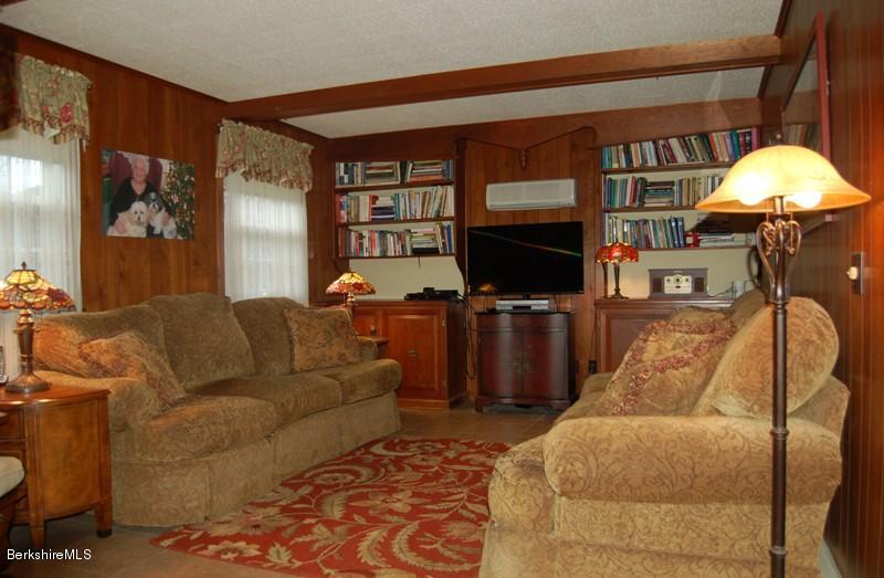 19 Grist Mill Road Pittsfield, MA 01201 - Photo 10 of 18 Beamed ceiling Family room