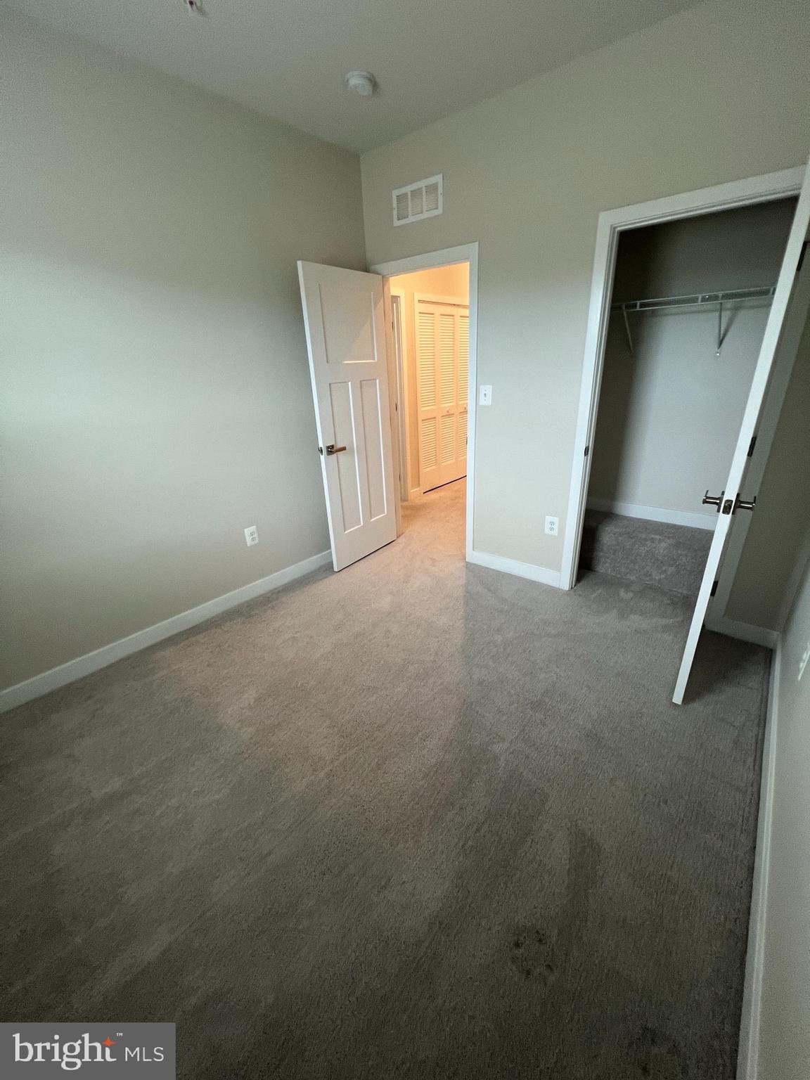1550 Adamson Way Bowie, MD 20716 - Photo 13 of 36 3rd bedroom