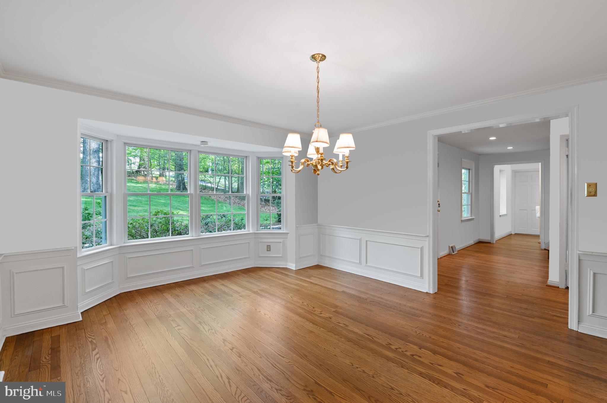 470 Bair Road Berwyn, PA 19312 - Photo 17 of 70 Wallpaper Removed from DR, Beautiful Bay Window