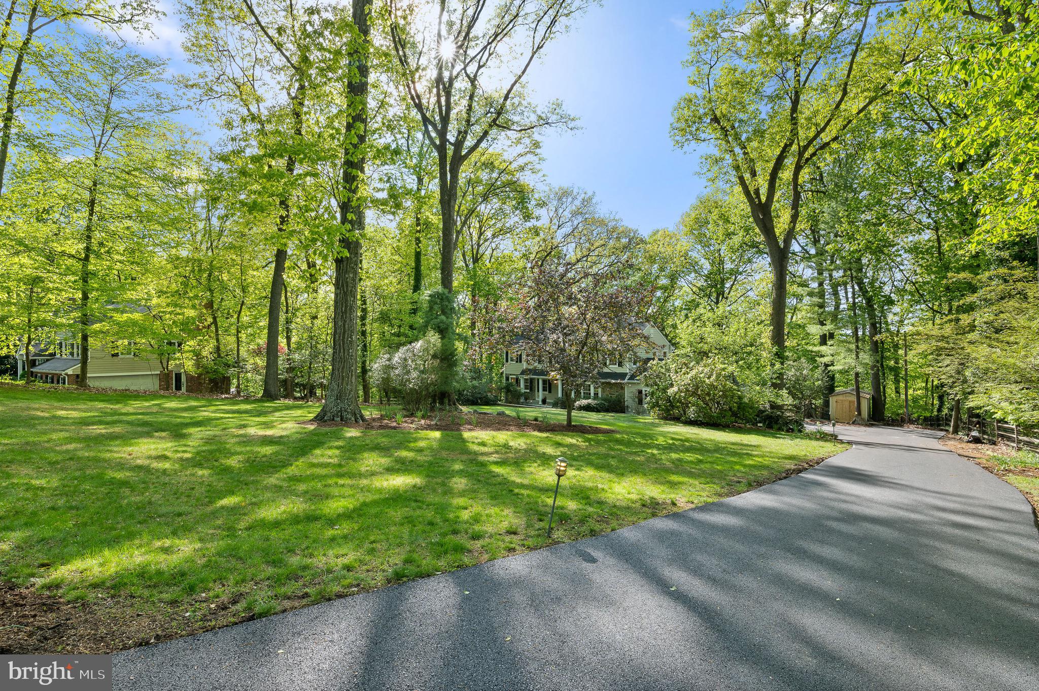 470 Bair Road Berwyn, PA 19312 - Photo 3 of 70 Newly Paved Driveway