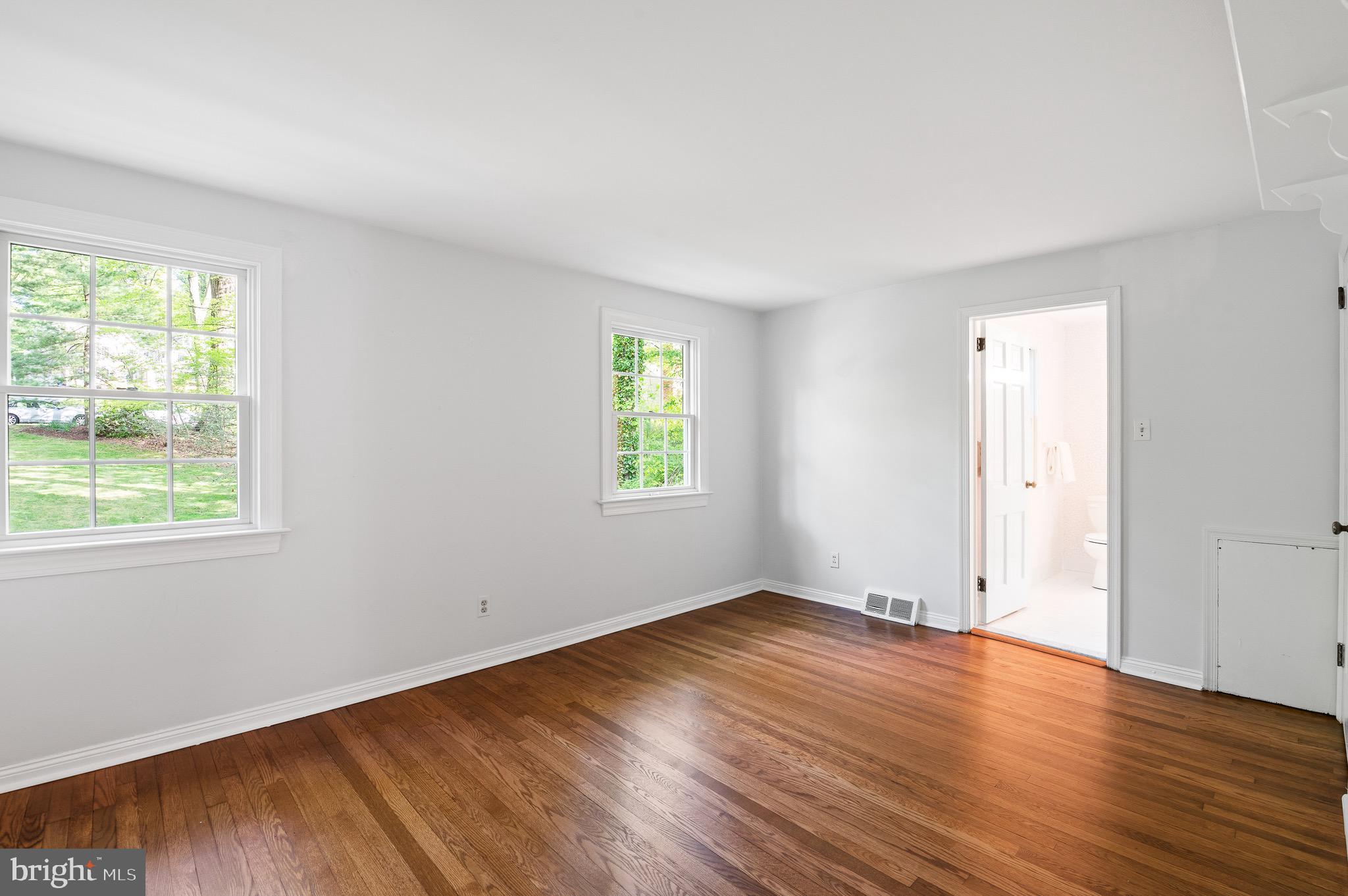 470 Bair Road Berwyn, PA 19312 - Photo 60 of 70 Becomes Hall Bedroom with Reach-in Closets