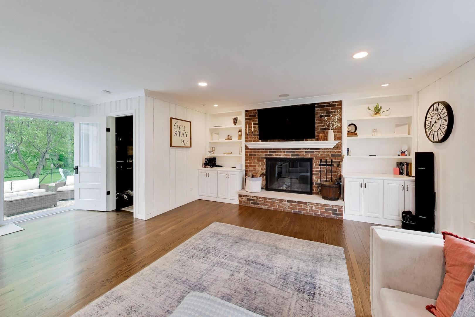 455 Sunset Road Barrington, IL 60010 - Photo 12 of 63