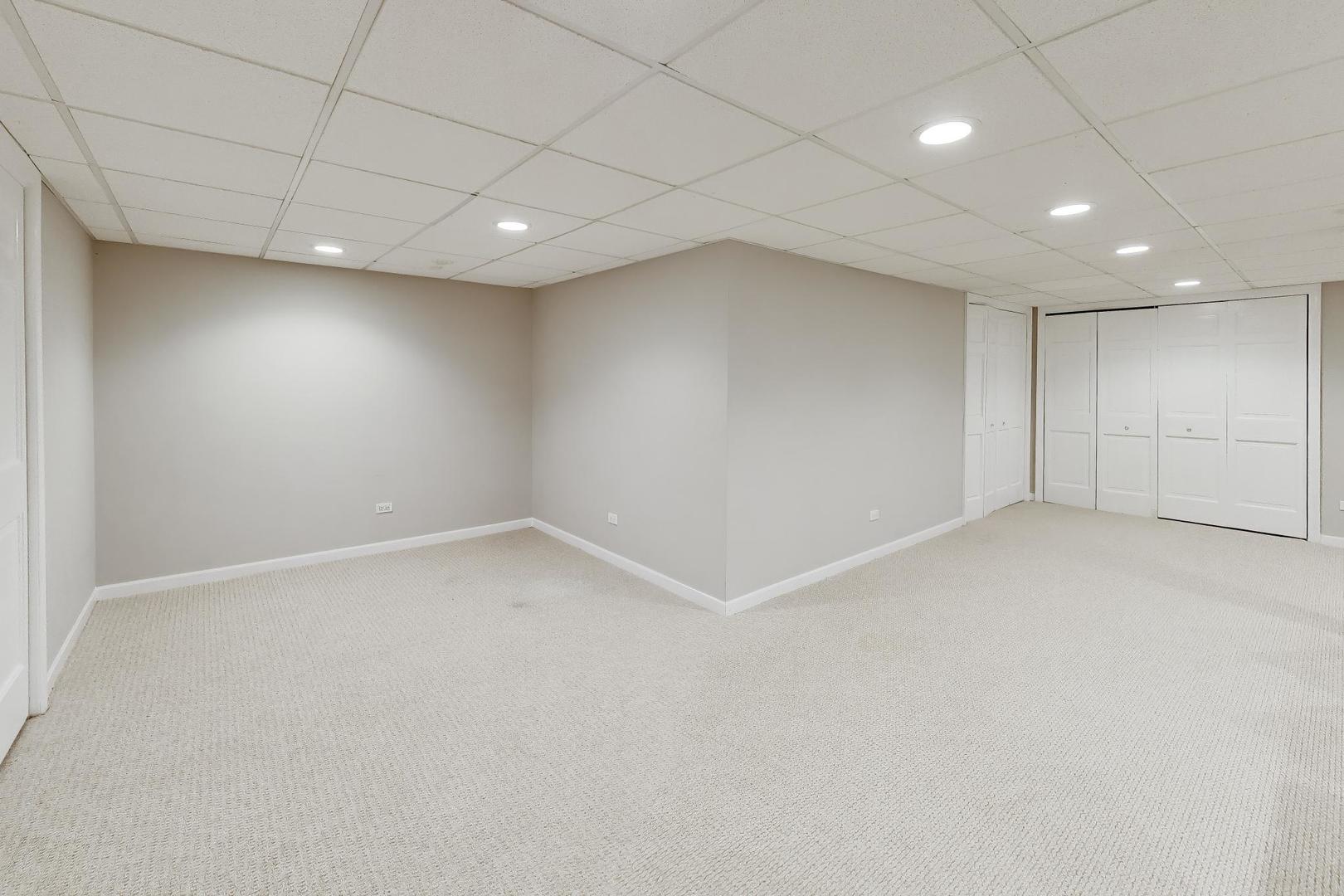 455 Sunset Road Barrington, IL 60010 - Photo 41 of 63