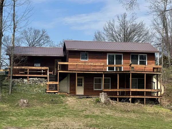 $325,000 | 67747 Thunderbird Drive, Sturgis, MI 49091