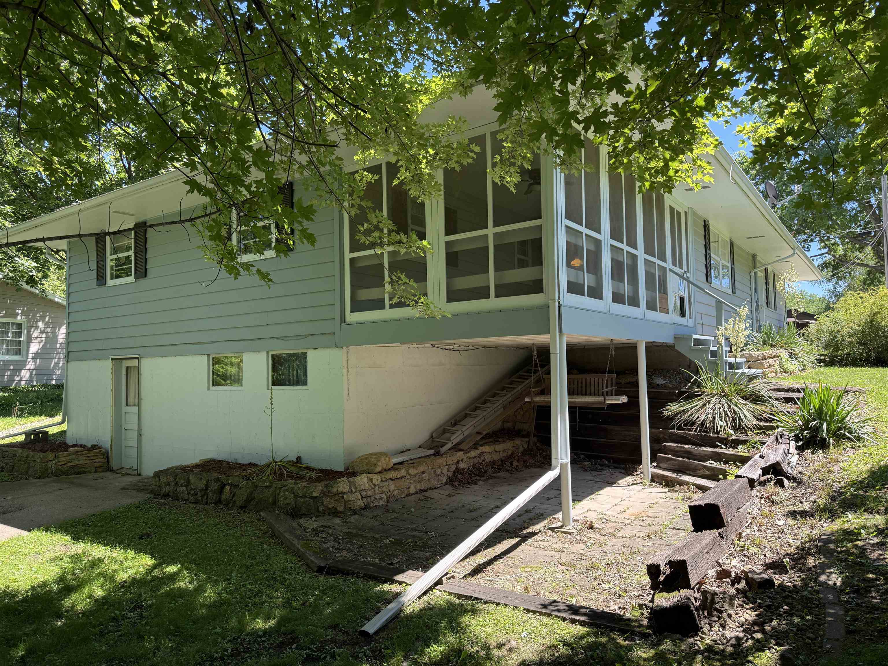1894 North Ridge Drive Freeport, IL 61032 - Photo 25 of 25