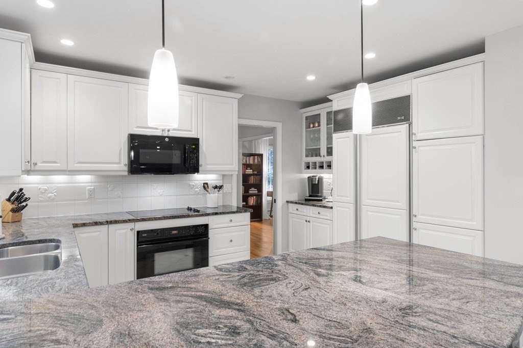 32 Adams Road Boxford, MA 01921 - Photo 11 of 42