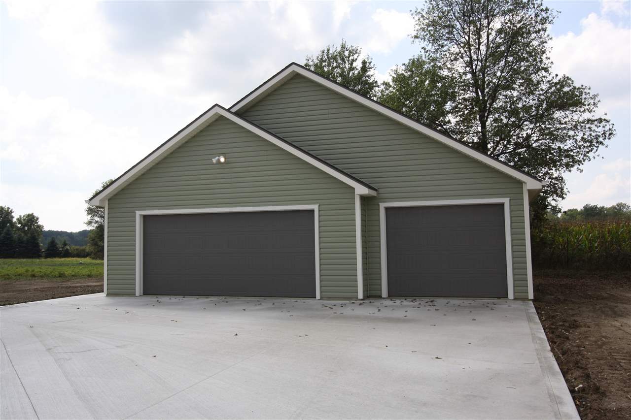 11277 Leesburg Road Fort Wayne, IN 46818 - Photo 2 of 2