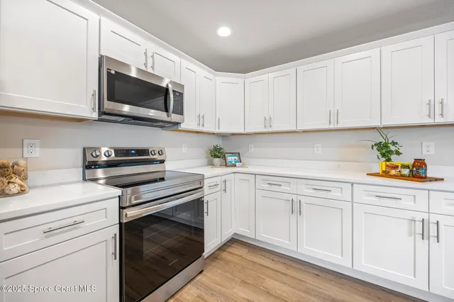 $1,390,000 | 168-198 Hidden Wds Place, Melbourne, FL 32901