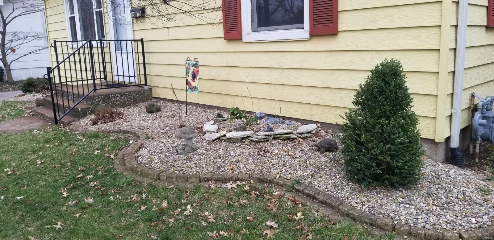 1618 Spring Avenue Granite City, IL 62040 - Photo 3 of 40 Gallery Image 3