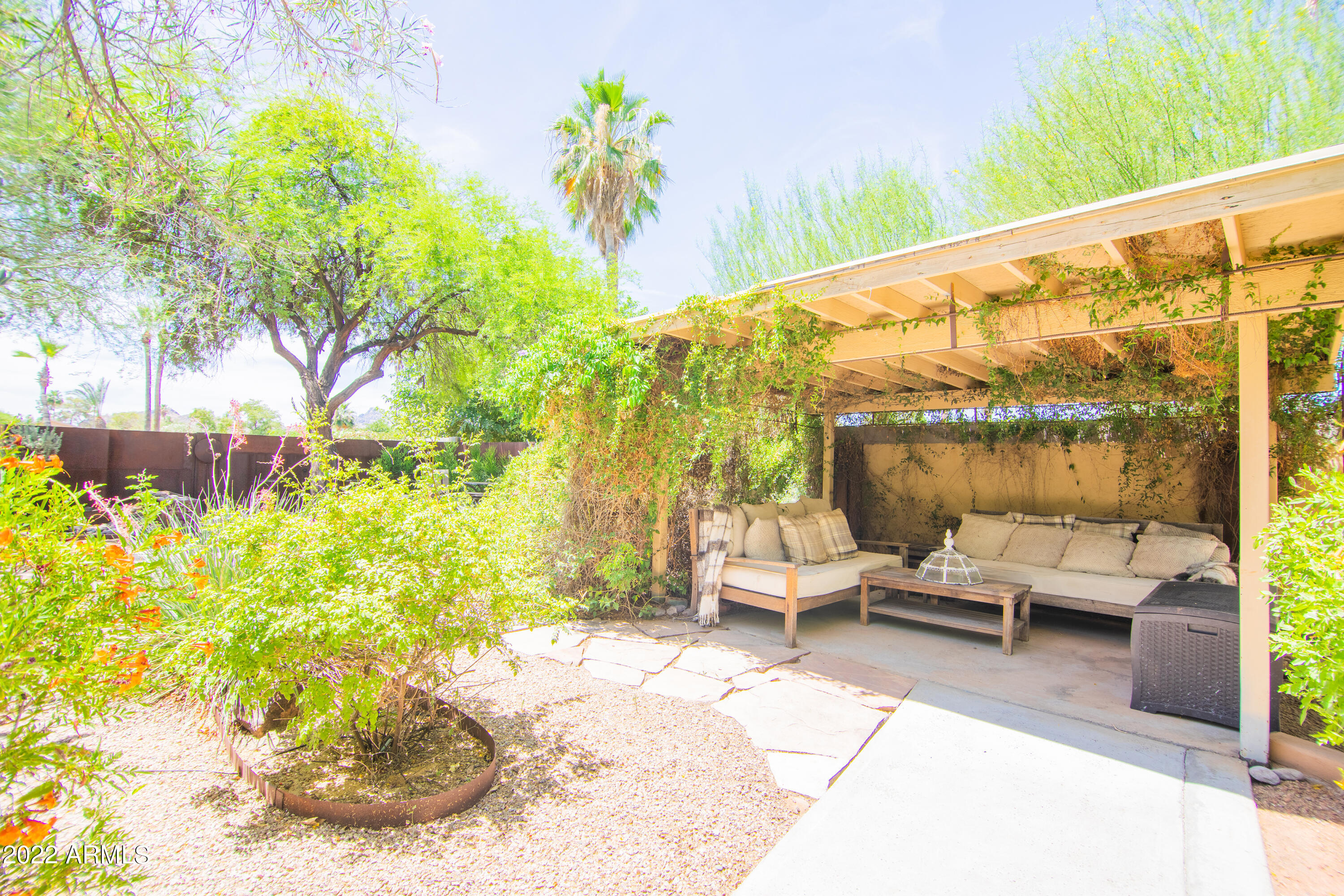11044 North 36th Street Phoenix, AZ 85028 - Photo 46 of 49 a view of outdoor space with seating area