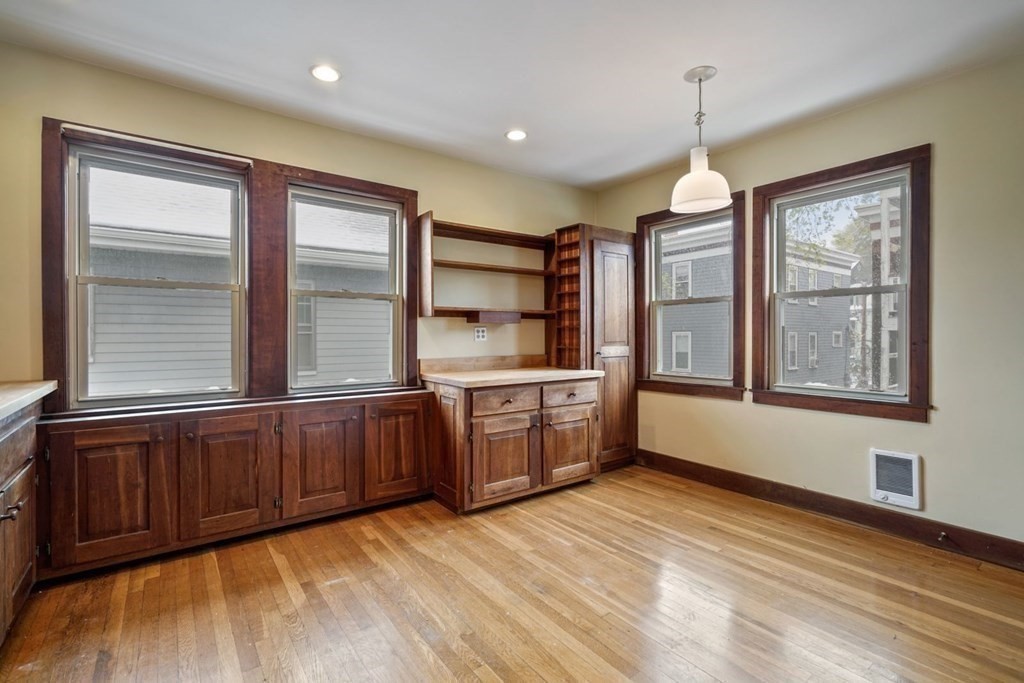 34 Roseway Street Boston, MA 02130 - Photo 23 of 40