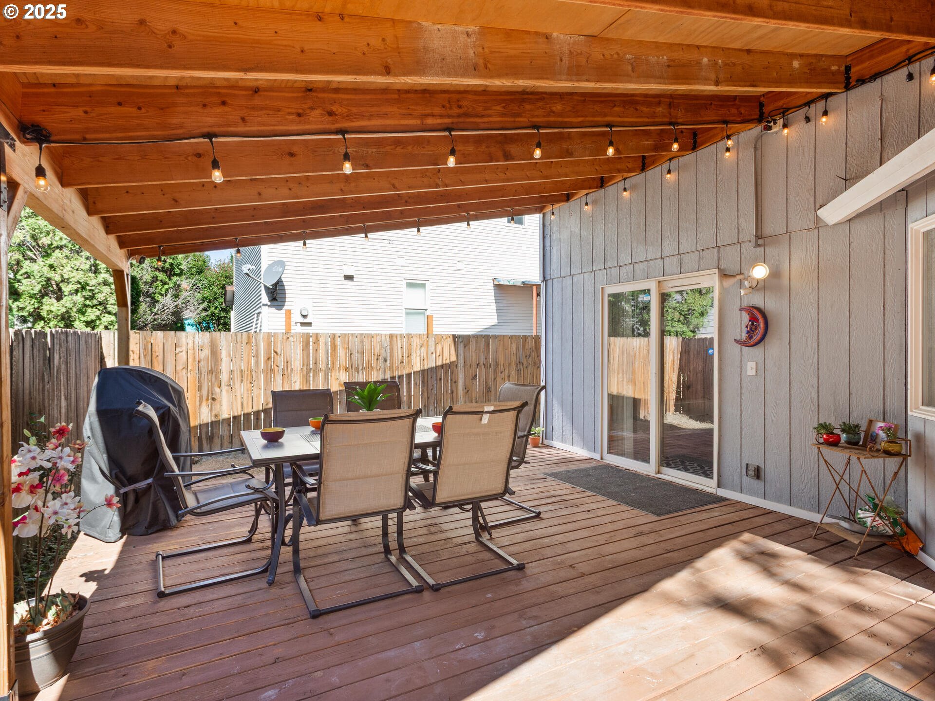 8292 Northeast Snowberry Loop Vancouver, WA 98664 - Photo 44 of 48 a view of a chairs and table in the patio