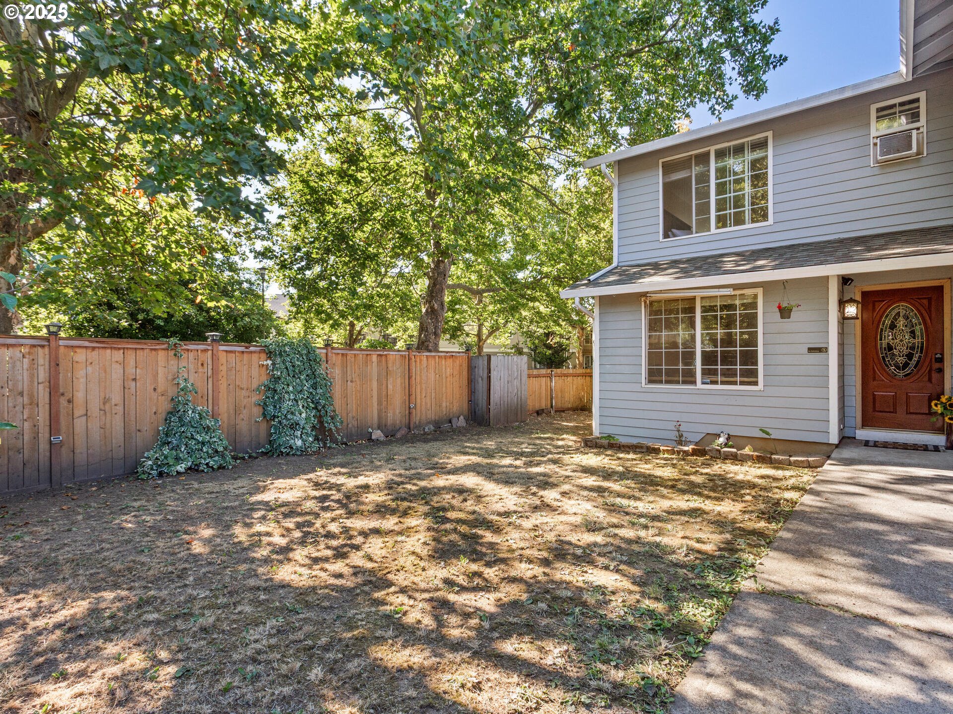 8292 Northeast Snowberry Loop Vancouver, WA 98664 - Photo 8 of 48 a backyard of a house