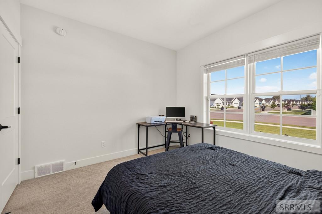 3042 Lin Road Idaho Falls, ID 83401 - Photo 34 of 68 Bedroom 2