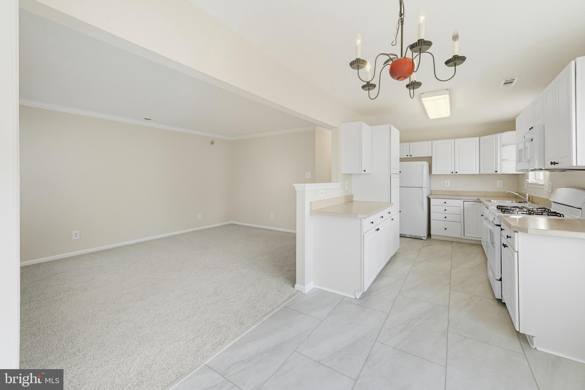 36 Grandview Place Sewell, NJ 08080 - Photo 11 of 26