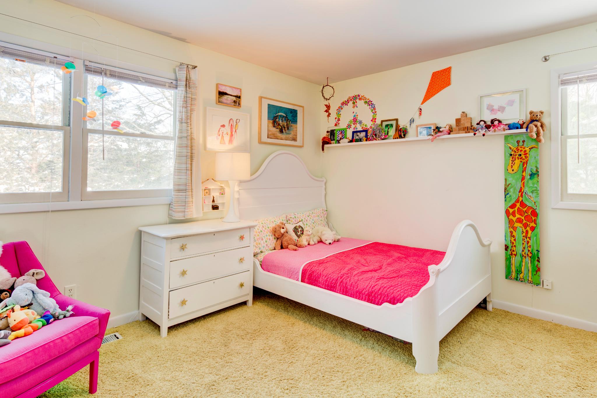 60 Bluff Point Road Sag Harbor, NY 11963 - Photo 8 of 10 Gallery Image 8