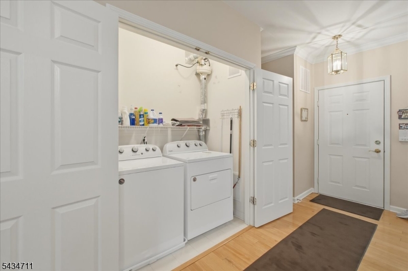 104 Ridgeview Lane Mount Arlington, NJ 07856 - Photo 16 of 40