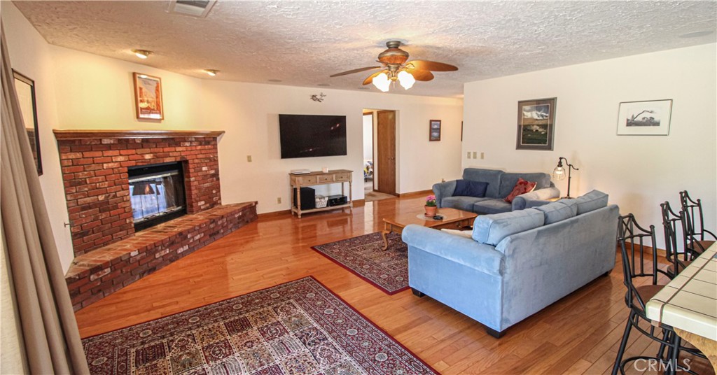 16319 Kasota Road Apple Valley, CA 92307 - Photo 15 of 28