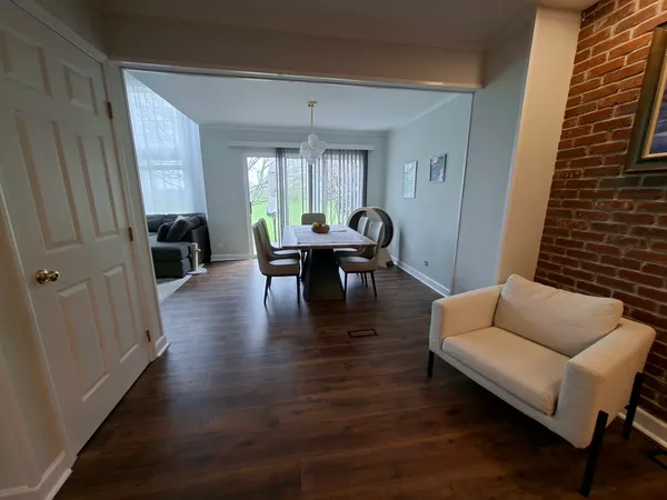 $465,000 | 3960 Vesper Court, Naperville, IL 60564