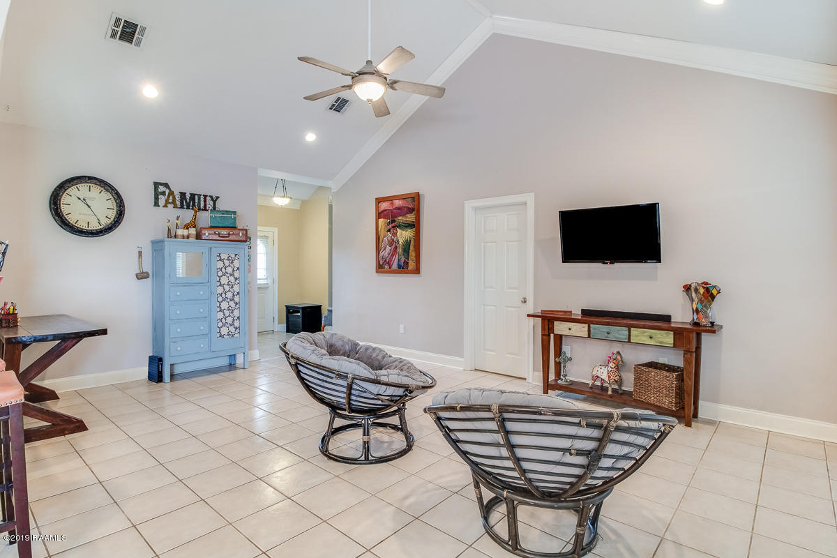 123 Ocho Rios Lane Scott, LA 70583 - Photo 2 of 15 123 Ocho Rios-7