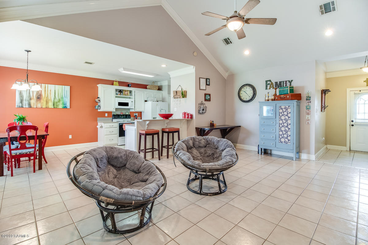 123 Ocho Rios Lane Scott, LA 70583 - Photo 9 of 15 123 Ocho Rios-6