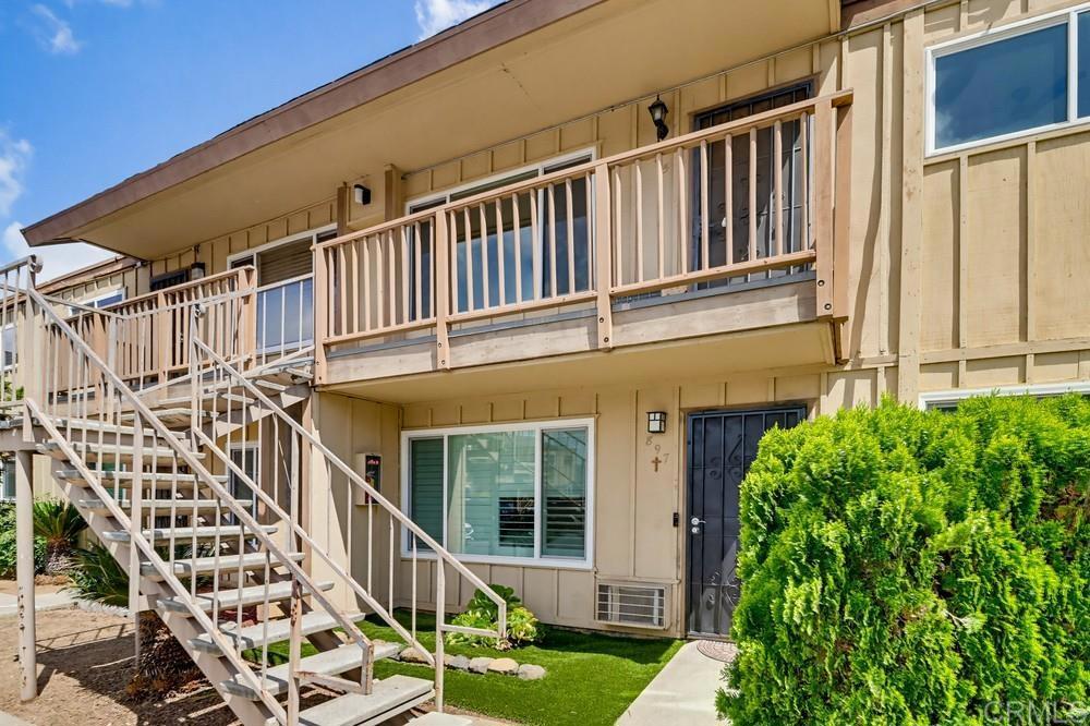 895 Jamacha Road El Cajon, CA 92019 - Photo 2 of 33